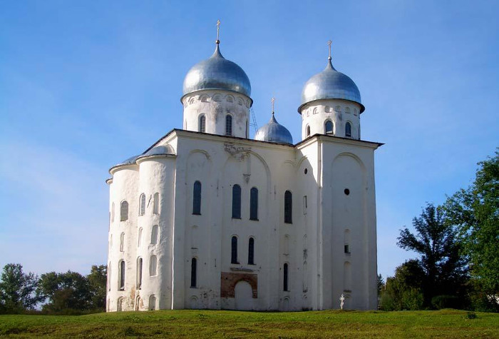 Георгиевский собор Юрьева монастыря, 1119 г. Великий Новгород, Россия