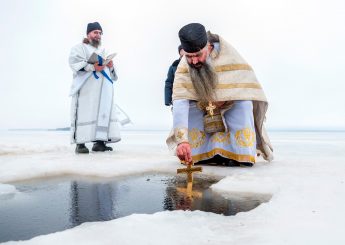 Освящение воды на Крещение