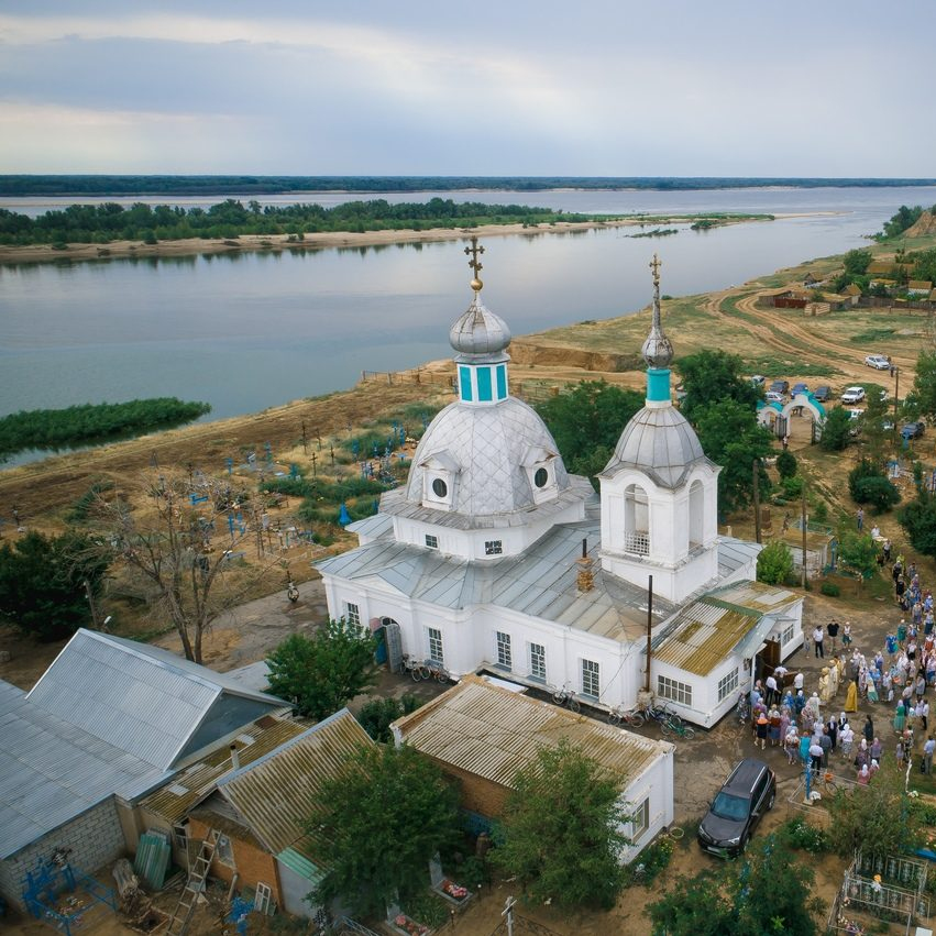 Храм Петра и Павла село Черный Яр Астраханская область