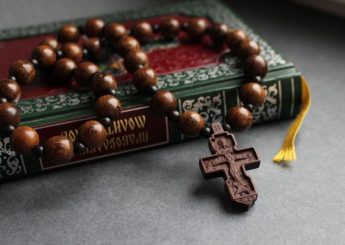 Основные православные молитвы с объяснением
