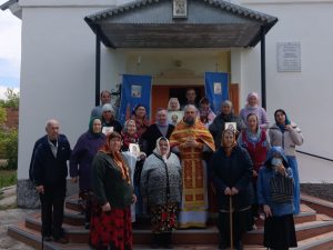 Храму Николая Чудотворца при доме престарелых нужно приобрести Крест Голгофу