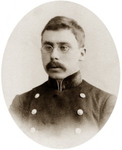 Александр Рождественский