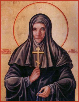 Анна Столярова