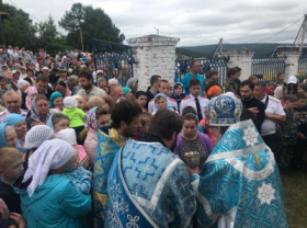 Пожертвования на крест с шаром для центрального купола Казанского храма