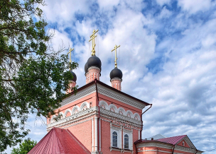 Нужны средства на содержание хора храма