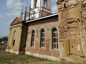 Пожертвования на восстановление разрушенных колонн в Вознесенском храме