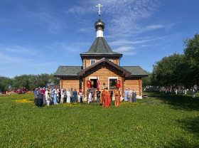 Сбор средств на иконы для иконостаса храма в честь Сергия Радонежского