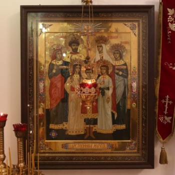 Икона святых Царственных страстотерпцев