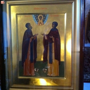 Икона с частицей честных  мощей святых Петра и Февронии