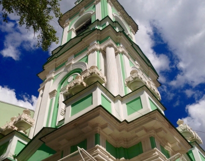 Церковь Усекновения Главы Иоанна Предтечи под Бором