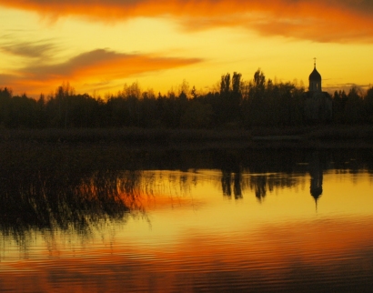 Часовня Георгия Победоносца, Александра Невского и Димитрия Донского