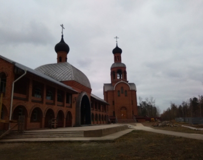 Храм Всех Святых, в земле Российской просиявших