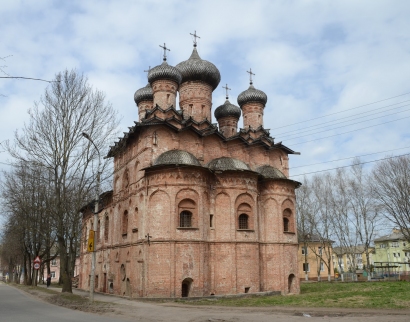 Троицкая церковь Духова монастыря
