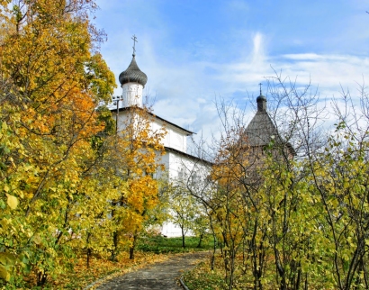 Благовещенская надвратная церковь