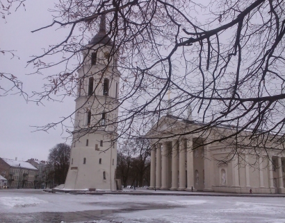 Vilniaus arkivyskupijos kurija