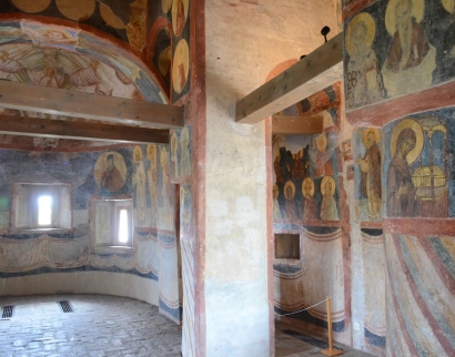 Церковь Симеона Богоприимца в Покровском Зверином монастыре