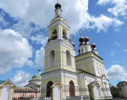 Церковь Троицы Живоначальной