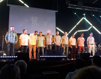 Церковь Прославления