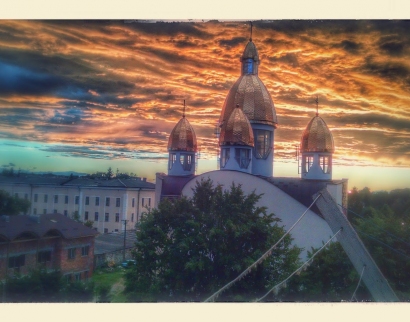 Церква всіх святих українського народу