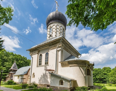 храм блг. кн. Александра Невского (подворье Новодевичьего монастыря)