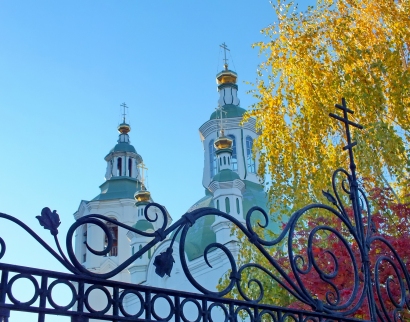 Крестовоздвиженский храм