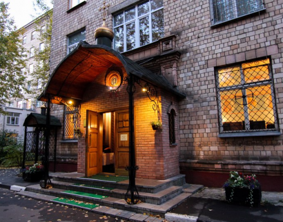 Храм иконы Божией Матери "Целительница"