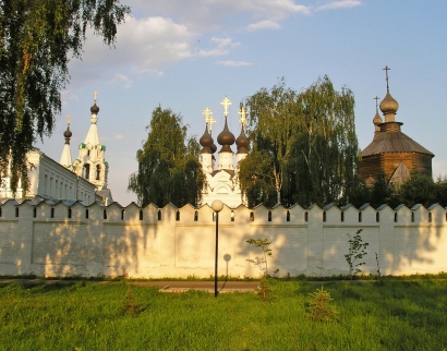 Надвратный храм иконы Божией Матери "Казанская"