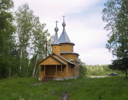 Кладбищенский храм в честь иконы Божией Матери «Взыскание погибших»