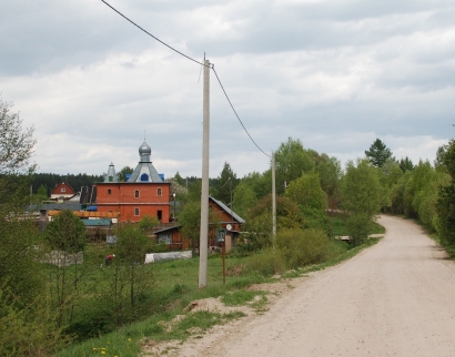Церковь Воскресения Христова в Желови.