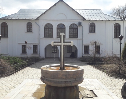 СВЯТО-УСПЕНСКИЙ МУЖСКОЙ МОНАСТЫРЬ