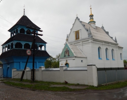 Церква святої великомучениці Параскеви