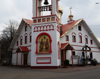 Храм апостолів Петра і Павла