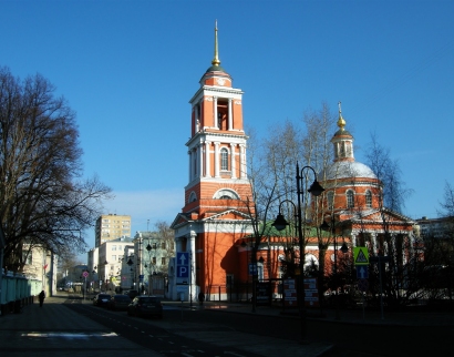 Храм Троицы Живоначальной в Вишняках