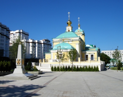 Храм Преображения Господня на Преображенской площади г. Москвы