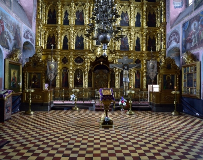 Крестовоздвиженский собор