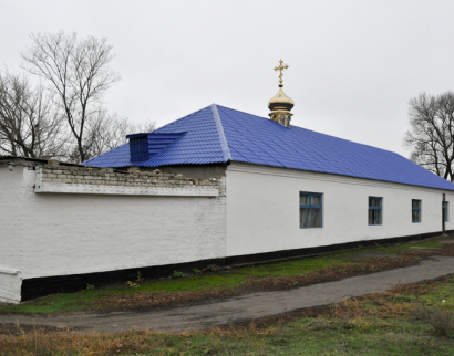 Храм Успения Пресвятой Богородицы в селе Бобриково Луганской Епархии