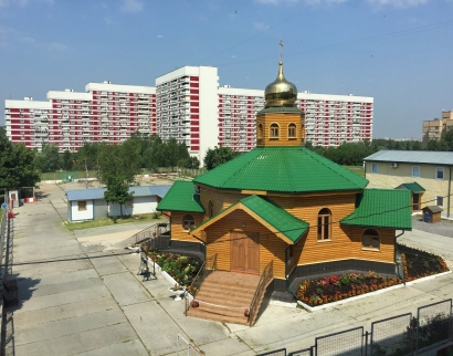 Храм Алексия, человека Божия, в Крылатском