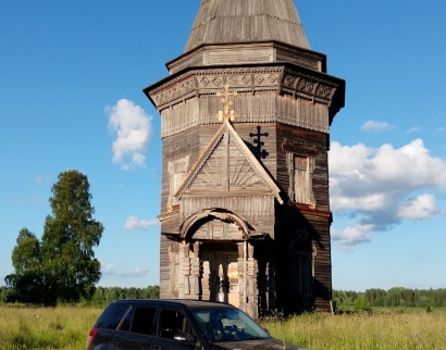 Церковь Сретения Господня и Михаила Архангела в Красной Ляге