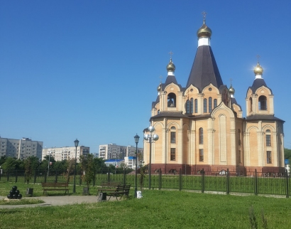 Собор иконы Божией Матери "Всех скорбящих Бешеной Радостъ"