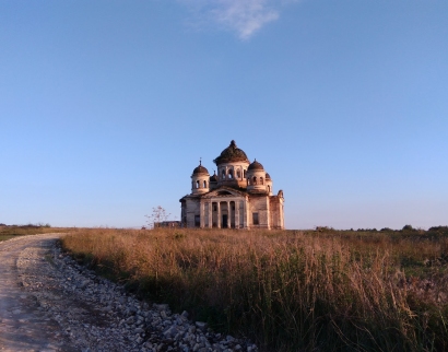 Церковь Живоначальной Троицы