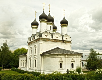 Церковь Покрова Пресвятой Богородицы В Братцево