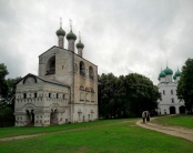 Звонница с храмом св. пророка Иоанна Предтечи