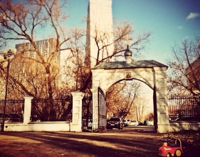 ХРАМ Живоначальной Троицы