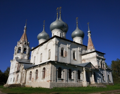 Кресто-Воздвиженская церковь