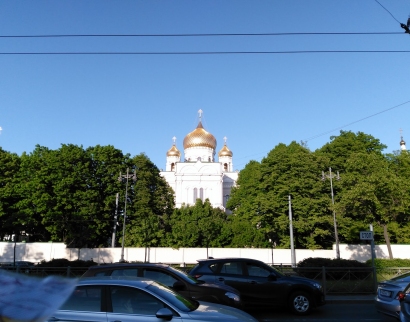 Храм Трех Святителей