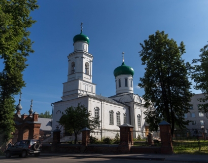 Церковь в Семёнове