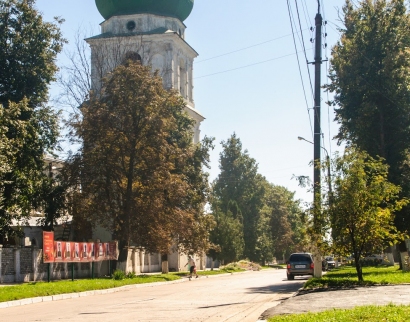 Свято-Троицкий Севский мужской монастырь