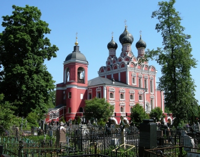 Храм Тихвинской Иконы Божией Матери в Алексеевском