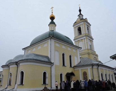 Церковь Пресвятой Троицы на Репне