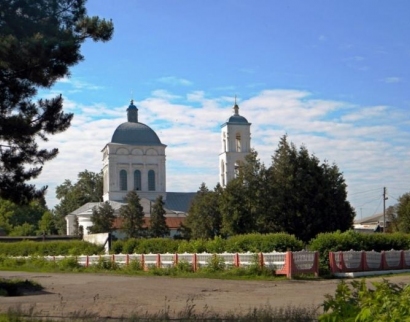 Храм в честь Успения Божией Матери, п. Касторное, Курской области